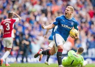 Waghorn against Hamilton
